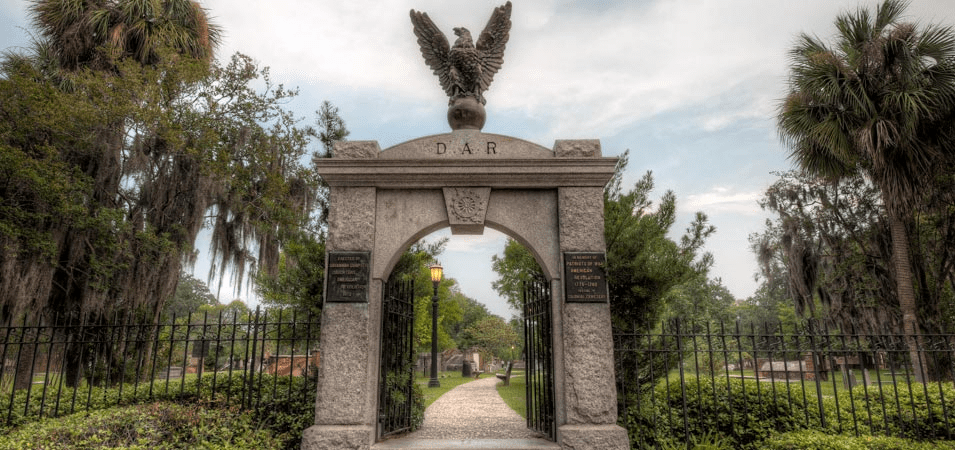 Colonial Park Cemetery